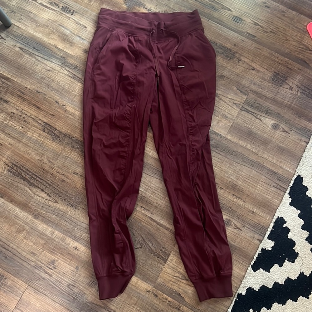 COPY - Lululemon dance studio joggers